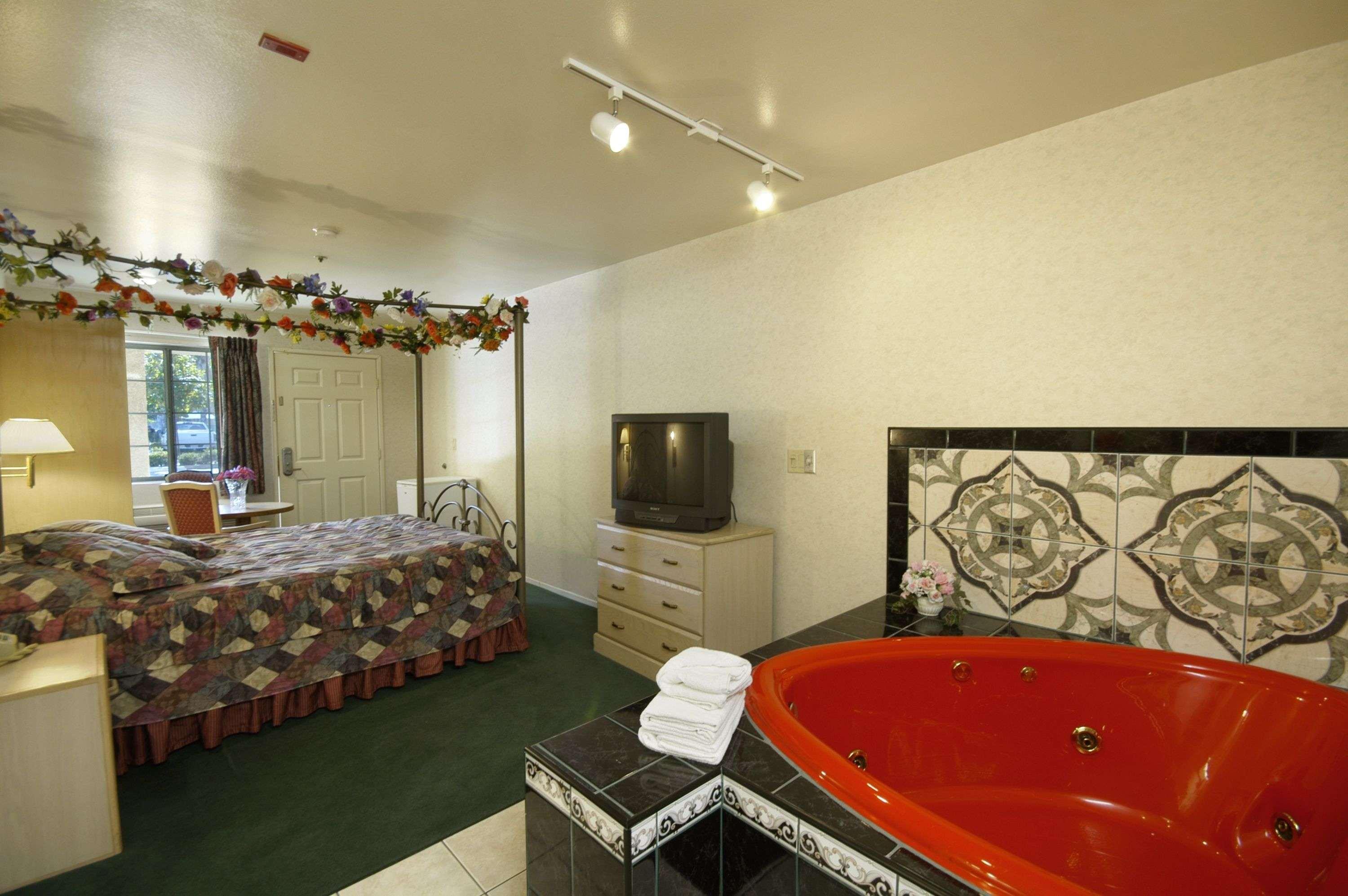 Days Inn By Wyndham Riverside Tyler Mall Kamer foto